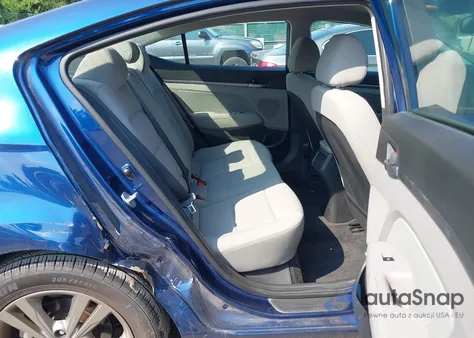 2018 Hyundai Elantra Sel z USA, uszkodzony, nr VIN 5NPD84LF1JH390189